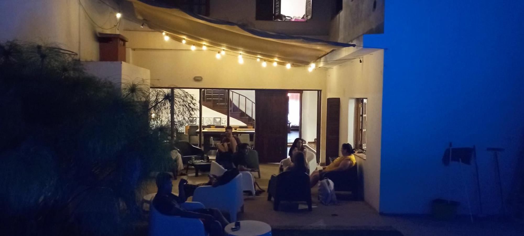 Gueemes Hostel コルドバ エクステリア 写真