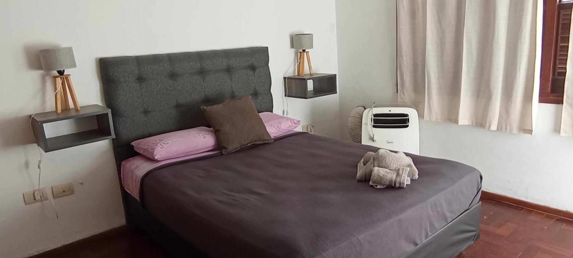 Gueemes Hostel コルドバ エクステリア 写真